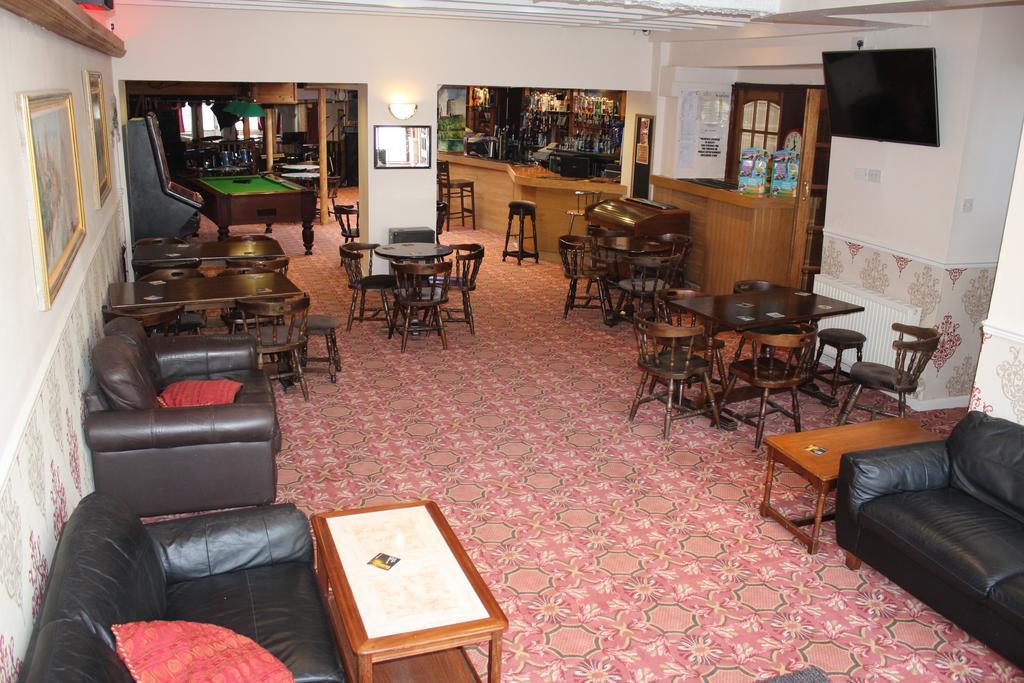 Middlegate Hotel Pembroke Esterno foto